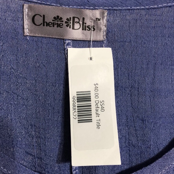 Women’s dress lined inside - Picture 2 of 3